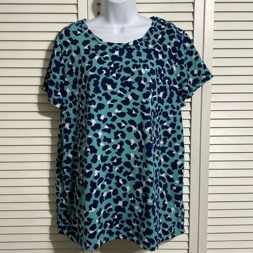 Cuddl Duds flexwear split back tee